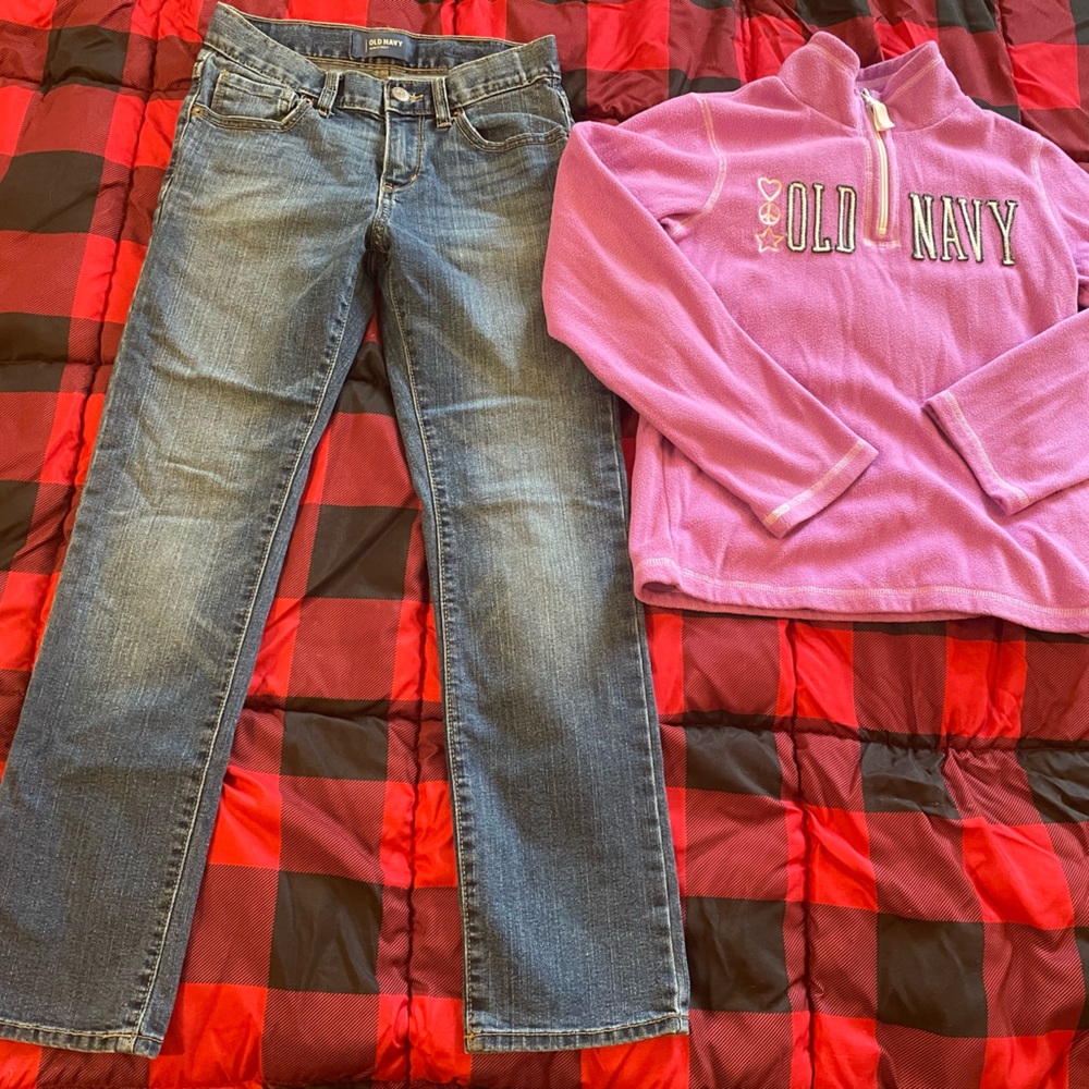 2 piece bundle of girls size 10 & 10/12 Old Navy fleece top & jeans